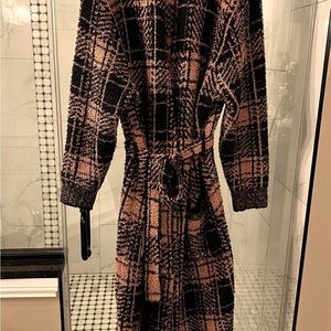 ✨SOLD✨ SKIMS Unisex Cozy Knit Robe